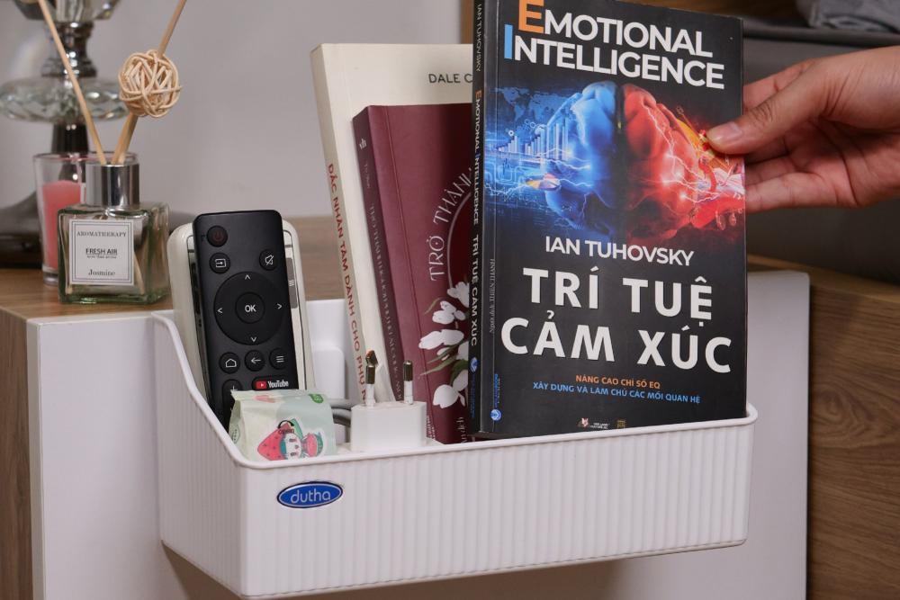 KỆ TREO TƯỜNG - dutha
